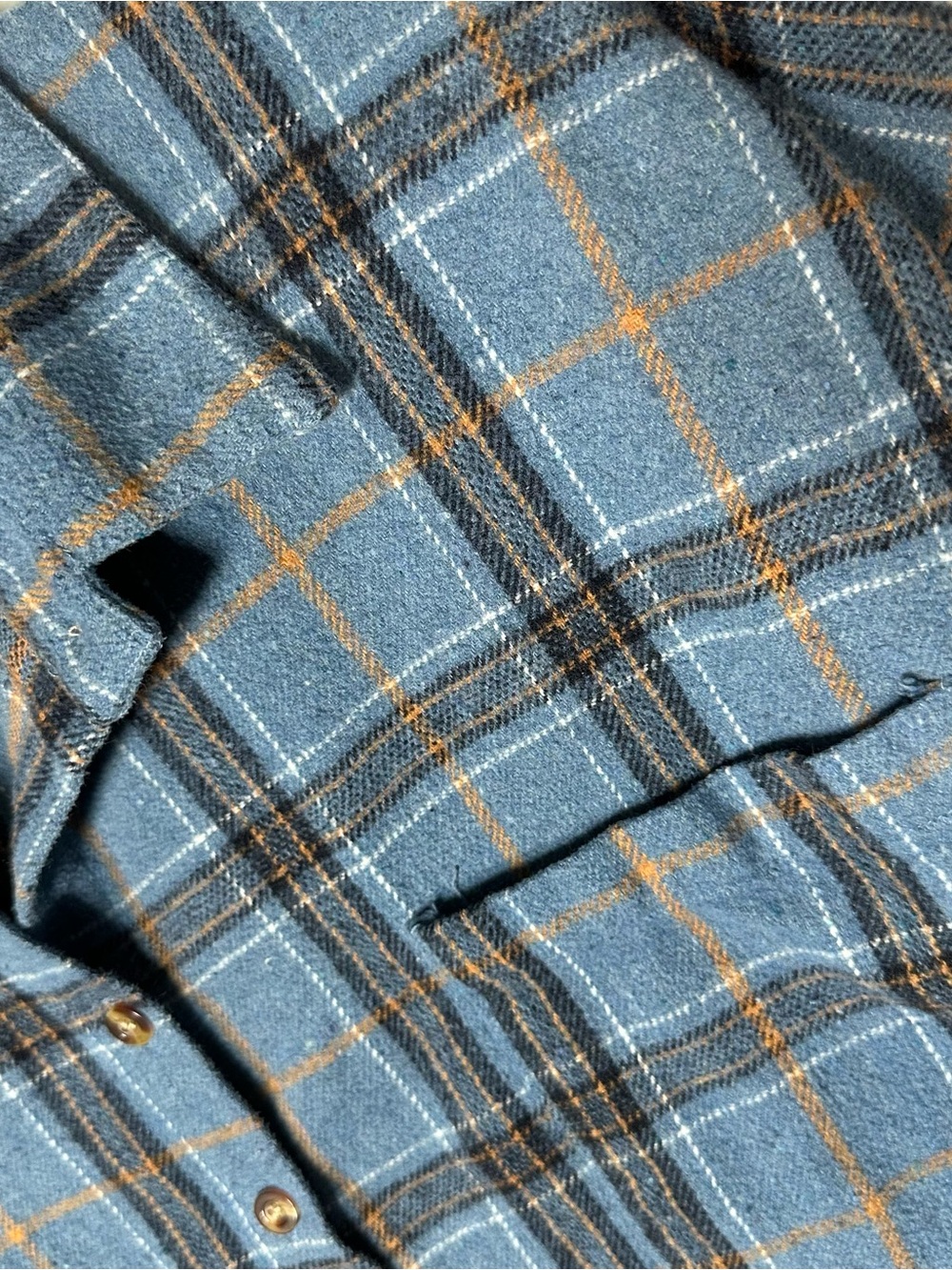 BKE Plaid Flannel Boyfriend Shirt L Blue Teal Coastal Cowgirl Cabincore Soft - Picture 3 of 9